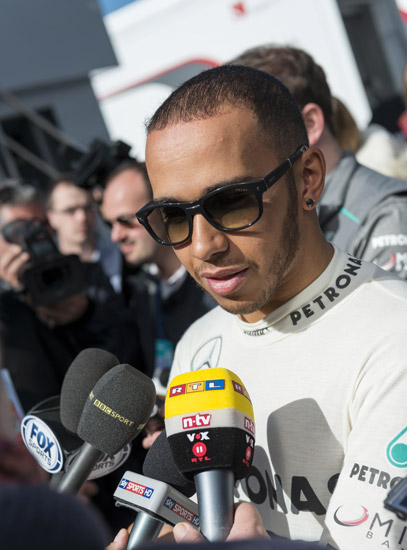Hamilton conquista el circuito de Monza