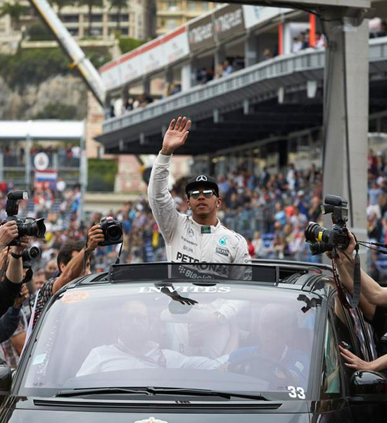 Hamilton logra su primera Pole en Mónaco