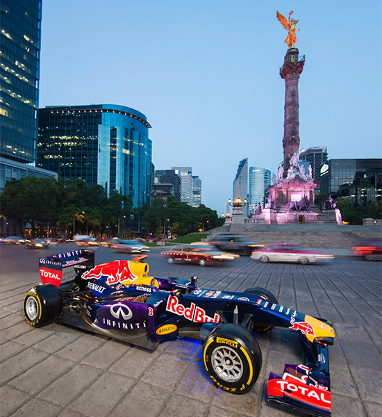 Una presentación especial en el Ángel de la Independencia