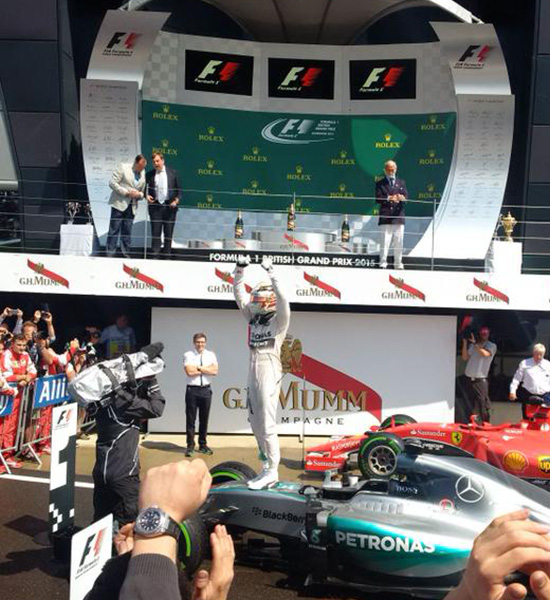 Hamilton gana épica carrera en casa #BritishGP