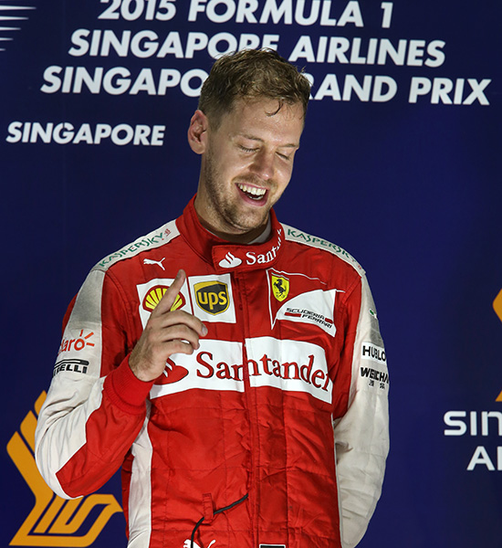 Vettel mantiene su reinado en Singapur