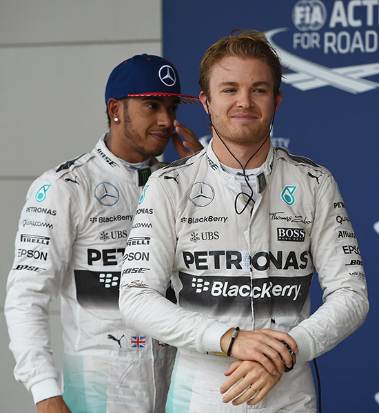 Rosberg consigue la pole bajo la lluvia en Austin