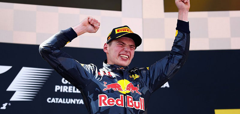 Verstappen hace historia en España y se convierte en el piloto más joven en ganar en F1