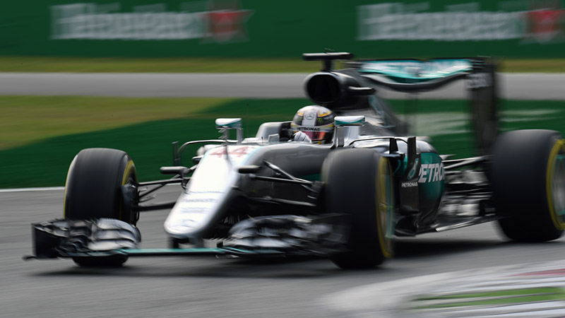Hamilton domina claramente en Monza y se queda la pole
