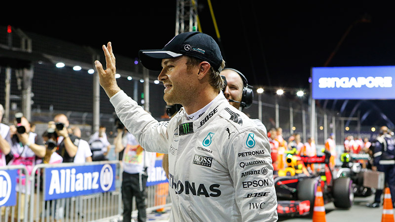 Rosberg consigue la pole en Singapur; ‘Checo’ décimo pero recibe penalización