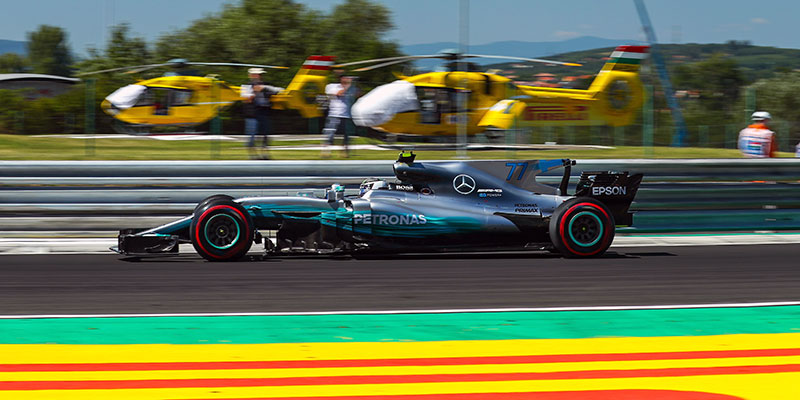 Vettel y Raikkonen al frente del arranque de mañana en el Hungaroring