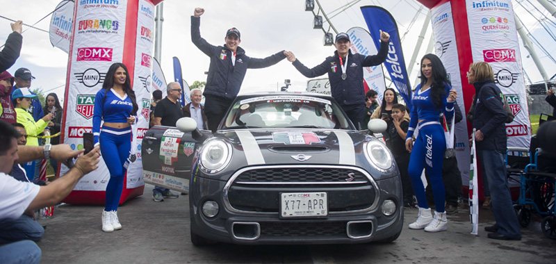 Adrián Fernández, embajador del FORMULA 1 GRAN PREMIO DE MÉXICO, lleva el mensaje de #FuerzaMéx1co alrededor del país