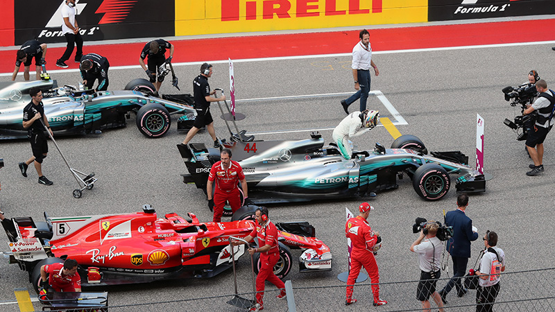 Hamilton y Vettel en la primera fila para el arranque en Austin