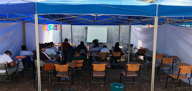 La Familia de Formula 1® y los organizadores del FORMULA 1 GRAN PREMIO DE MÉXICO 2017™ hacen una donación en conjunto para ayudar a que 9,000 niños mexicanos regresen a la escuela