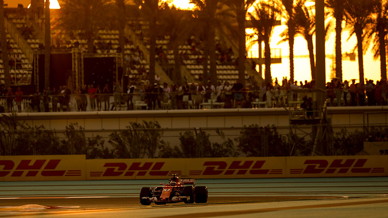 Bottas se queda la última pole del año en Abu Dhabi