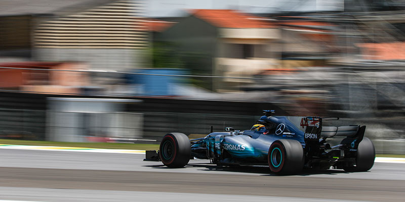 Bottas arrebata a Vettel la pole en Brasil
