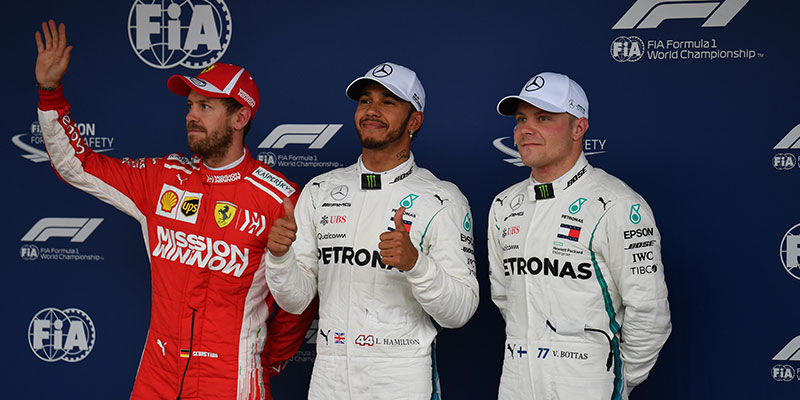 Lewis: 100 Pole Positions para Mercedes