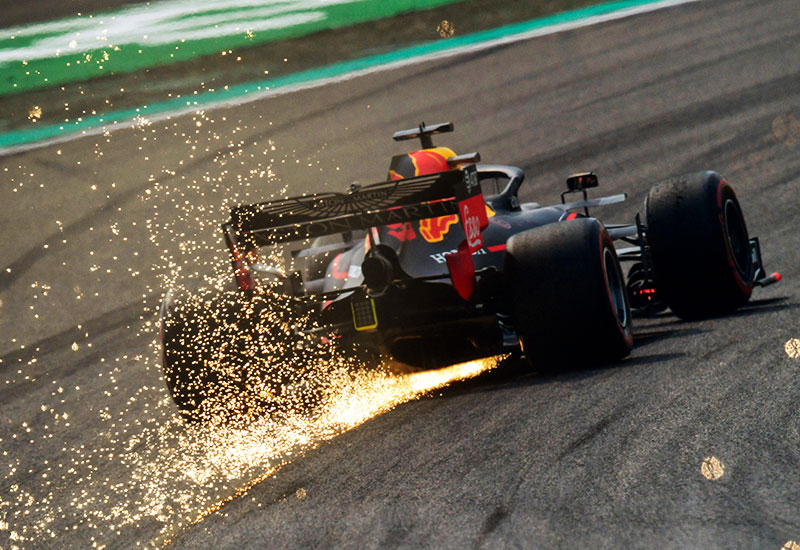 Bottas supera a Hamilton por 0.023s y consigue la pole del GP1000 en China