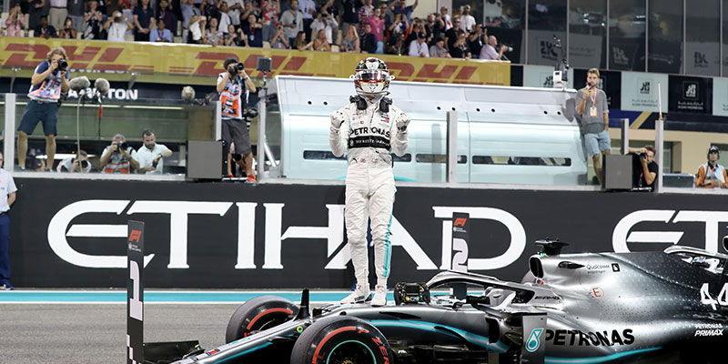 Lewis Hamilton se llevó la última pole position de 2019