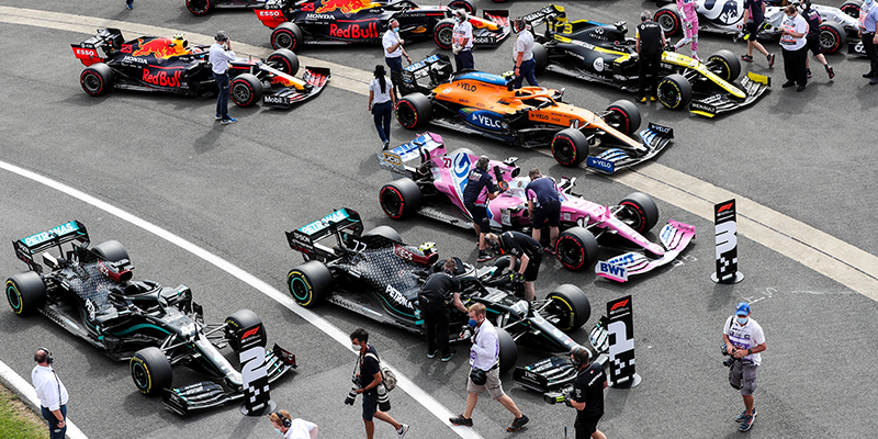 Mercedes imparable en la calificación del GP 70 aniversario