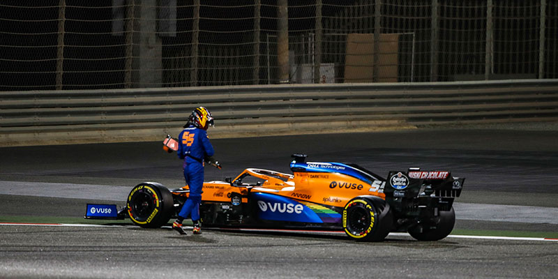 Hamilton consiguió su pole 98 en Bahrain