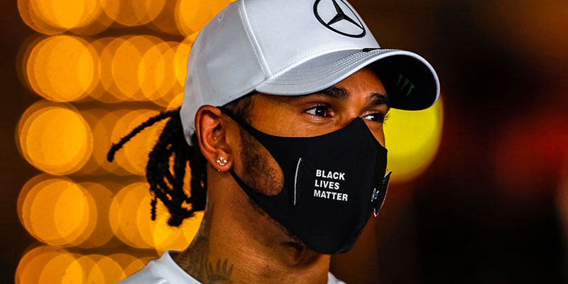 Hamilton consiguió su pole 98 en Bahrain