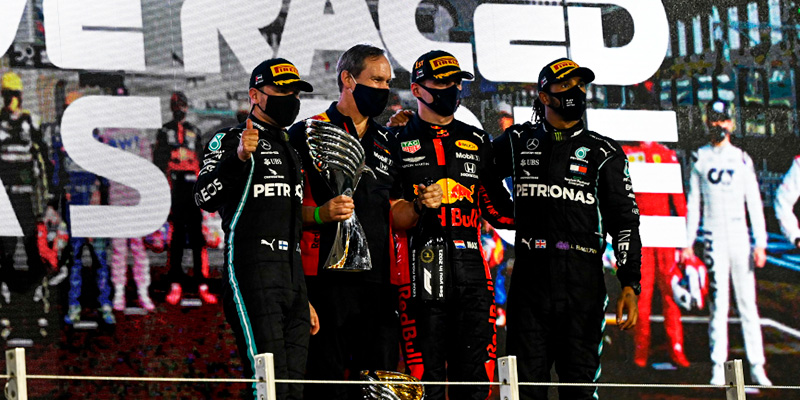Verstappen se impuso de punta a punta en la última carrera de la temporada 2020 de Formula 1