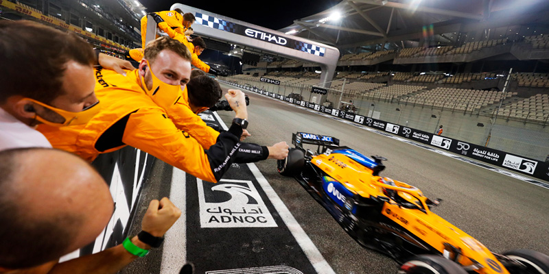 Verstappen se impuso de punta a punta en la última carrera de la temporada 2020 de Formula 1