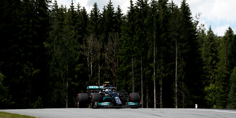 Verstappen gana la pole position en el GP de Estiria.