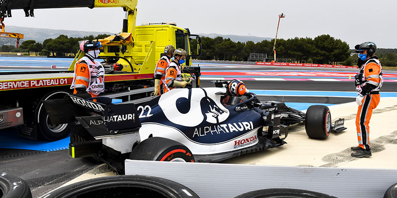 Verstappen obtiene una cómoda pole position en Francia
