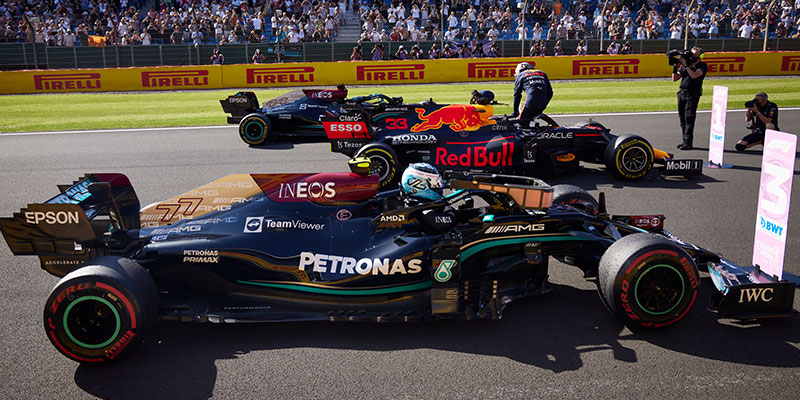 Verstappen gana la primera carrera sprint en la historia de la F1