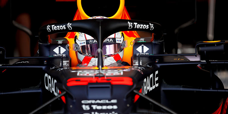 Verstappen logra la pole en Austin; ‘Checo’ tercero.