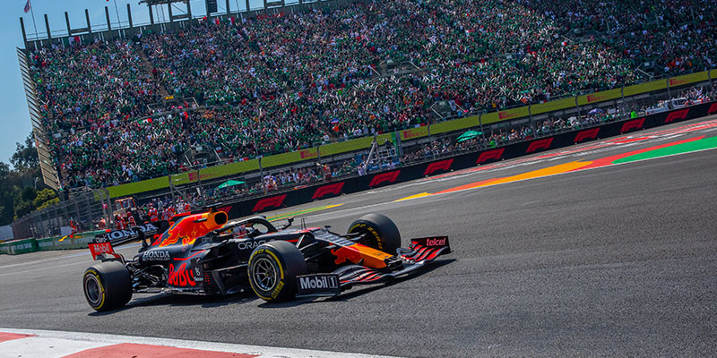 VERSTAPPEN MAXIMIZA SUS POSIBILIDADES DE CONQUISTAR EL TÍTULO