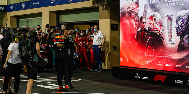 Verstappen gana su primer campeonato mundial en F1