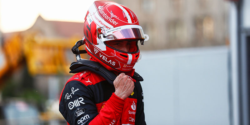 Leclerc logra la pole en Bakú; Pérez segundo