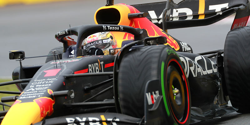 Verstappen logra una aplastante pole position en Canadá; Alonso segundo