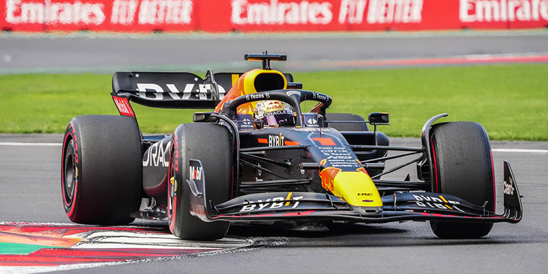 Checo y Max, los héroes de la F1ESTA 2022