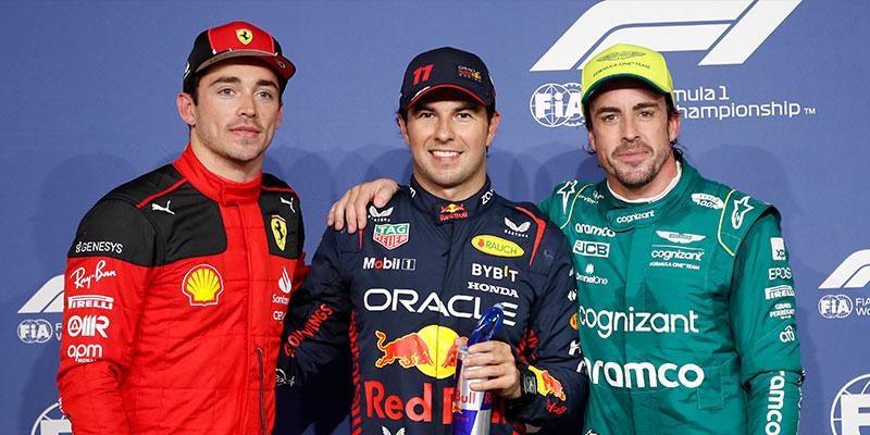 ‘Checo’ consigue la pole en el GP de Arabia; Max arrancará 15