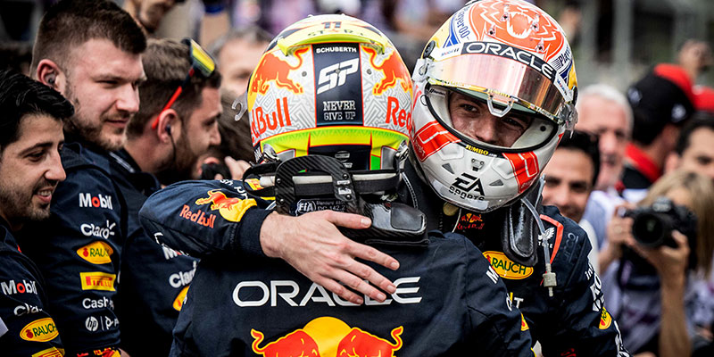 Gran victoria de ‘Checo’  Pérez en Bakú