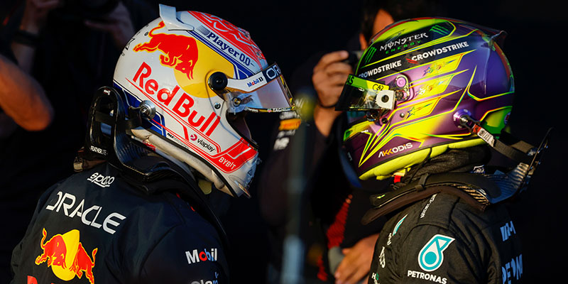 Verstappen gana caótica carrera en Australia con 3 banderas rojas