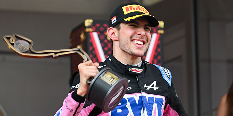 Verstappen gana en Mónaco escoltado por Alonso y Ocon.