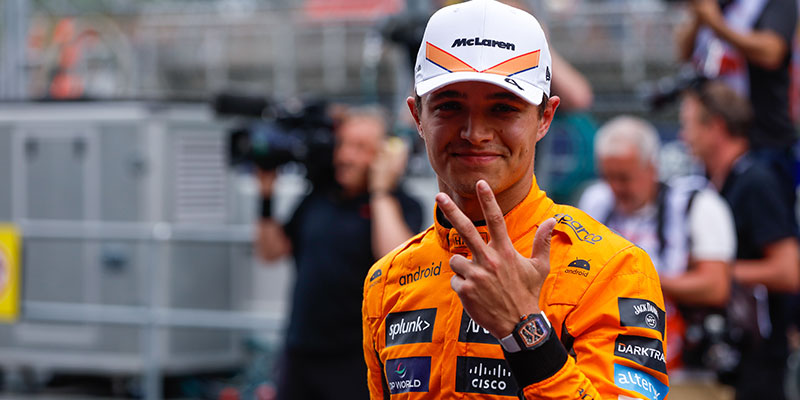 Verstappen aplasta a sus rivales y se lleva la pole position,Pérez no pasa la Q2.