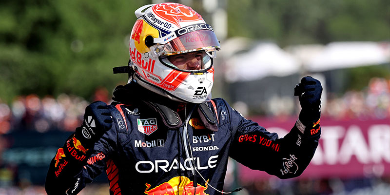 Verstappen gana en Hungría, ‘Checo’ remonta y logra podio