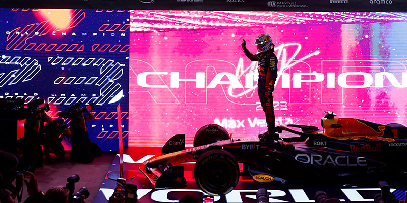 Verstappen es tricampeón de la F1, Piastri gana la sprint de Qatar